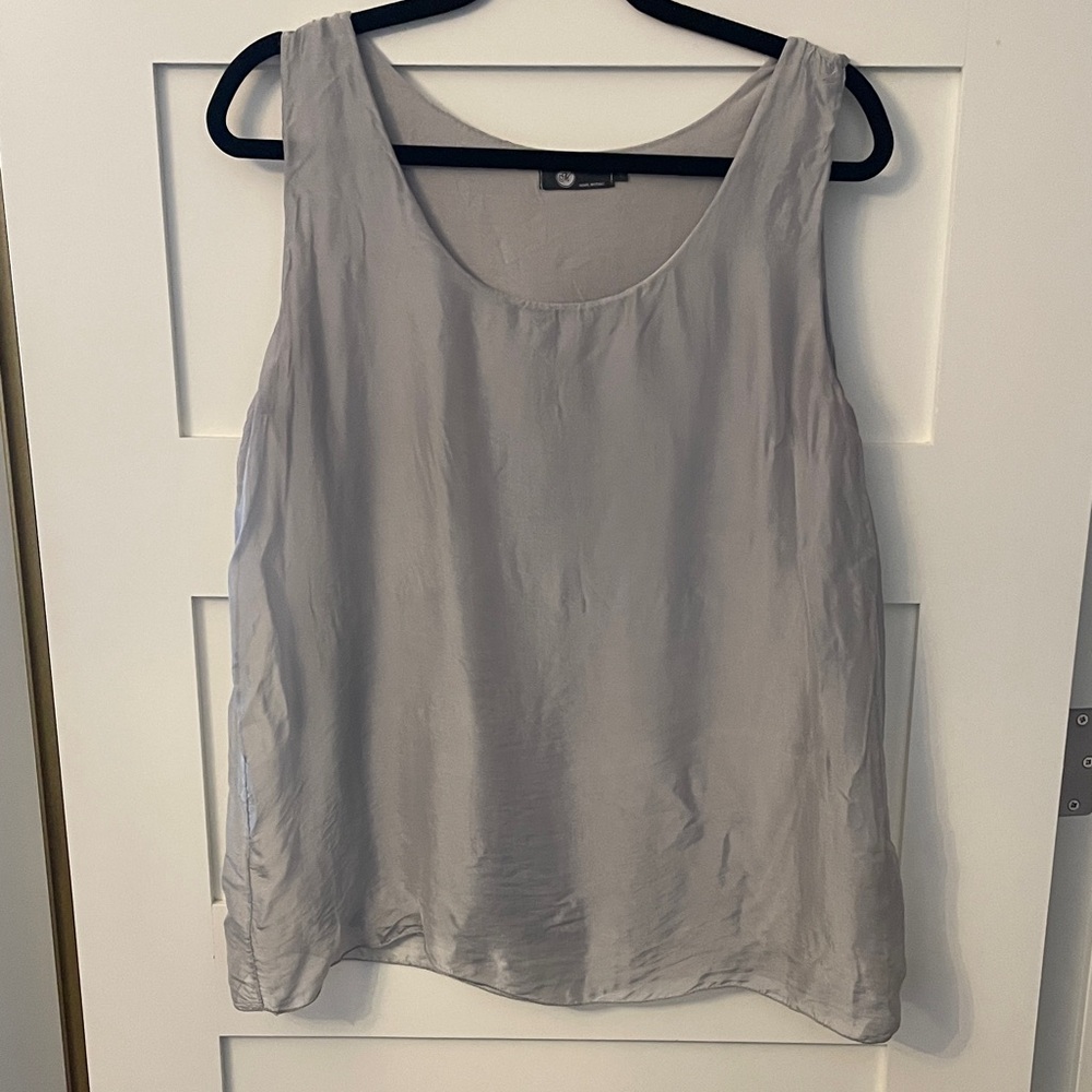 Chic Women's Silver Chiffon Tank